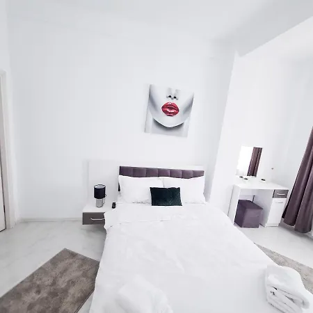 Mvm Apartamente Si Garsoniere * Năvodari